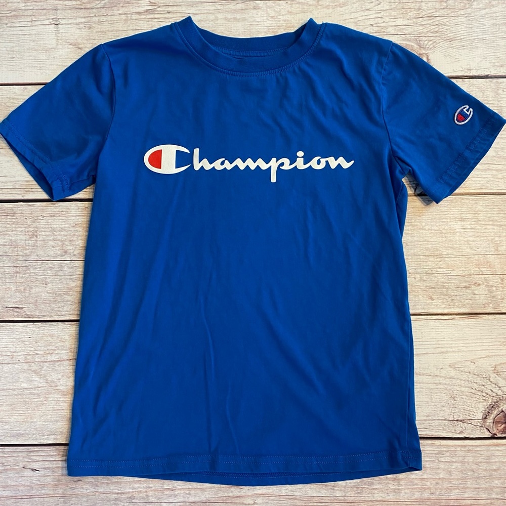 📌Champion • T-shirt